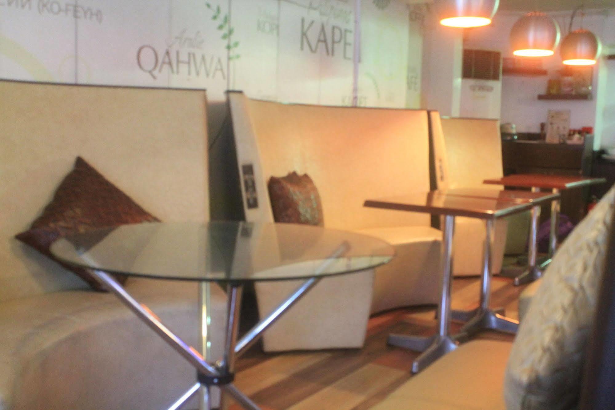 Orange Nest Hotel Manila Bagian luar foto