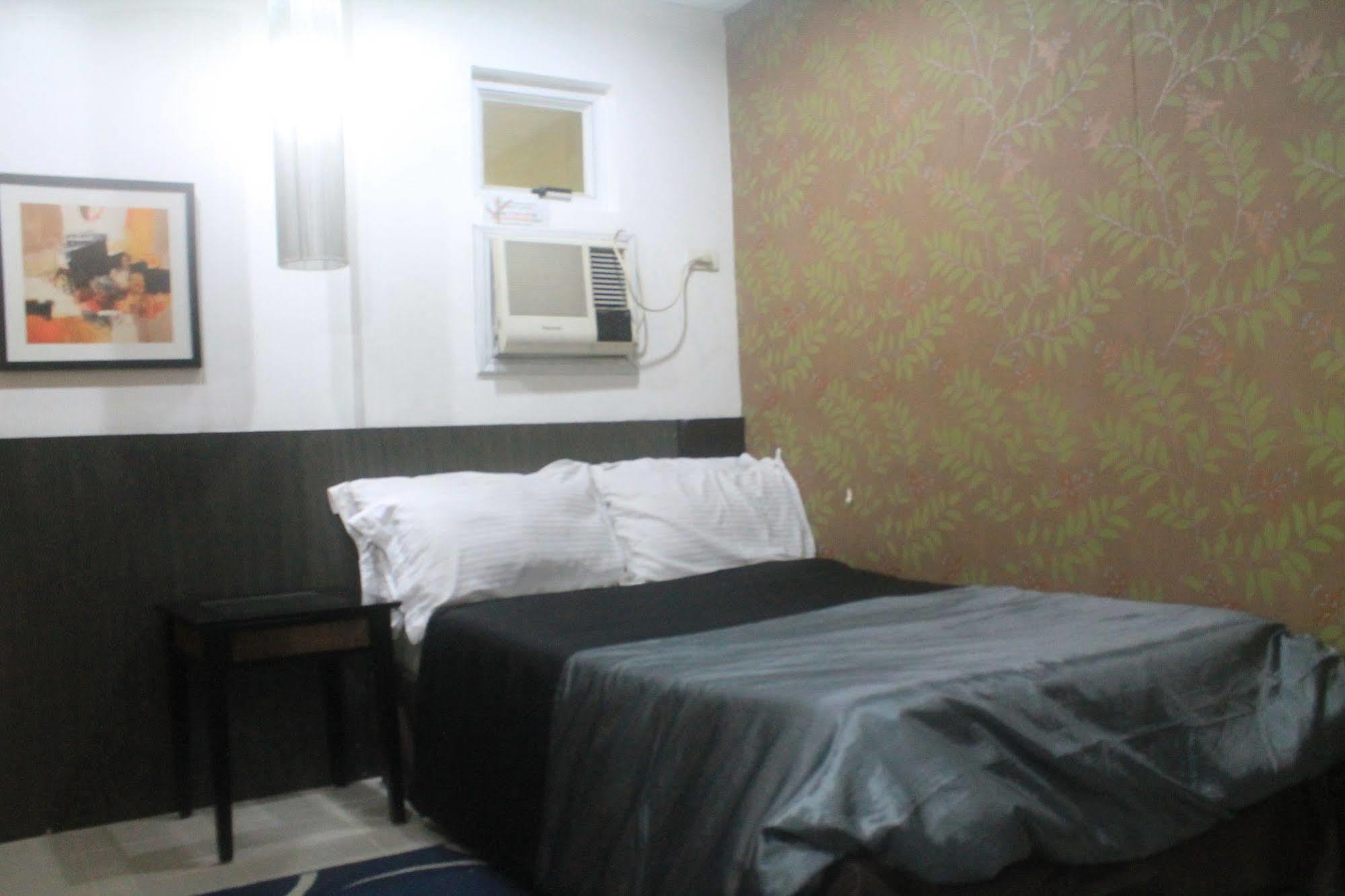 Orange Nest Hotel Manila Bagian luar foto